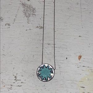 House of Harlow turquoise and silver necklace